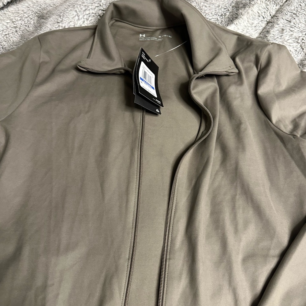 Under Armour Men's Light Brown Jacket